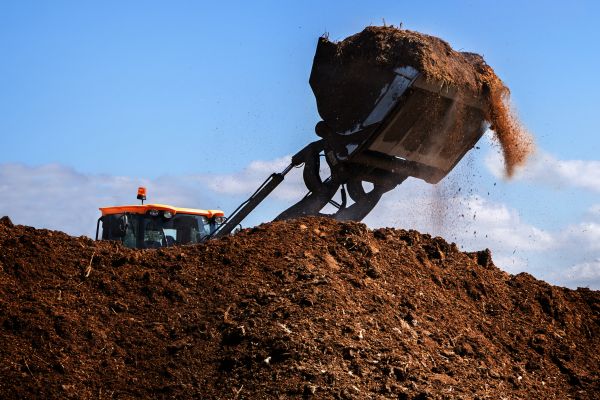 Dirt Spreading in Louisville